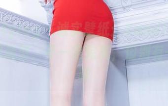 Beautyleg – 诚实壁纸：Sandra最新比基尼造型，不一定完美，但别有一番韵味