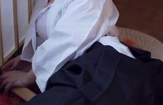 BoLoli菠萝社 – 柳侑绮的美图拍到让人不敢直视，柔得怕被投诉！