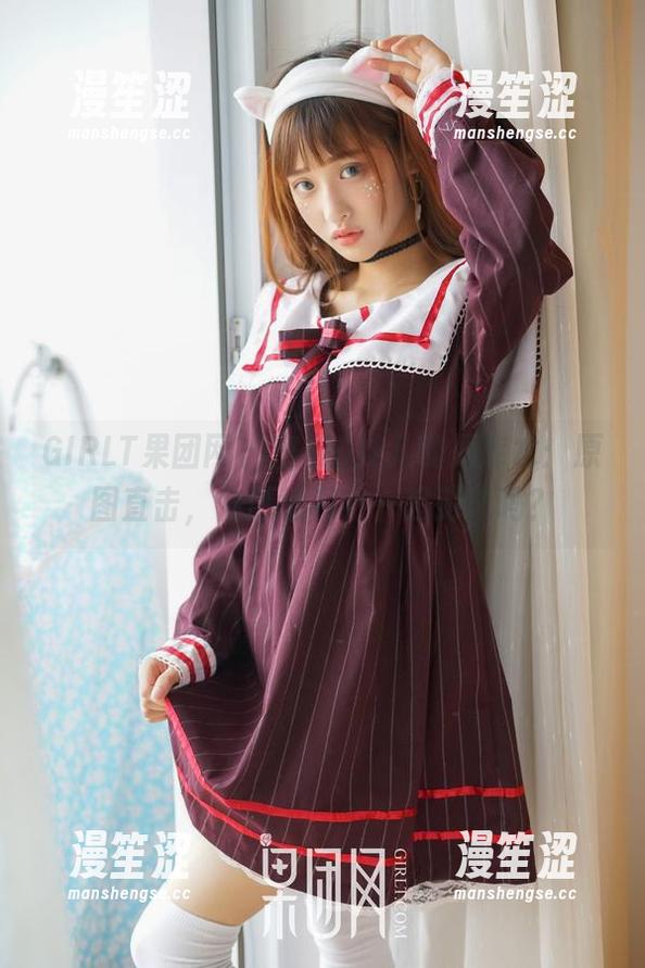 GIRLT果团网-蜜桃Q妹儿 GIRLT果团网 - 蜜桃Q妹儿的死库水:原图直击,你愿意和她一起游泳吗?