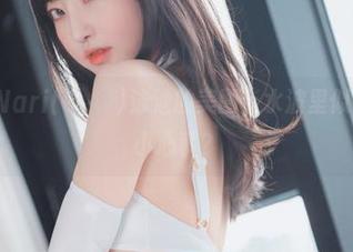 分享HaNari(하나리)泳池的美图，水波里似乎藏着些小心事？
