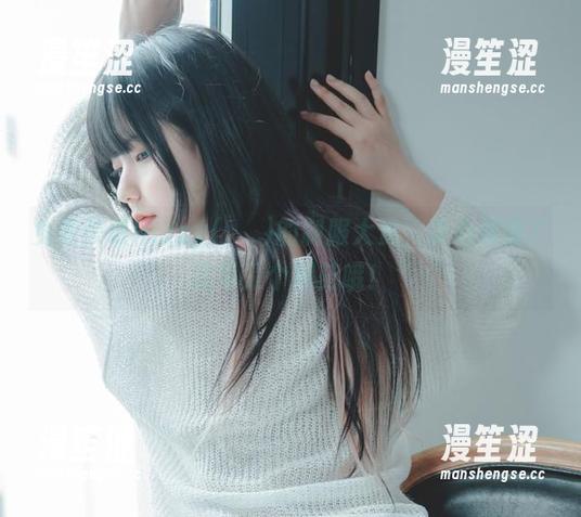 免费获取Hizzy(히지)的制服大赏，身心俱疲？这可是个解药哦！