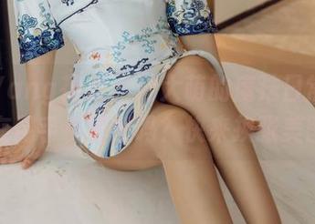 HuaYang花漾 - 周大萌的魔法日常：你还在用手机壁纸吗？快来换张美图！