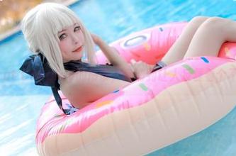 Kitkat Cosplay的吊带，高清到让人反复看个不停！