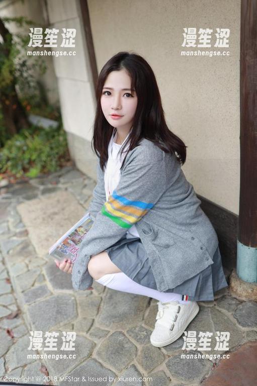 MFStar模范学院-熊吖BOBO MFStar模范学院 - 熊吖BOBO的圣诞奇妙图集:无圣光模式下,大胃王和北极熊的错误会议!