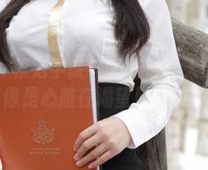 MFStar模范学院 – 董林越夏天原图：热！就像是心脏在渴望风扇的呼唤！