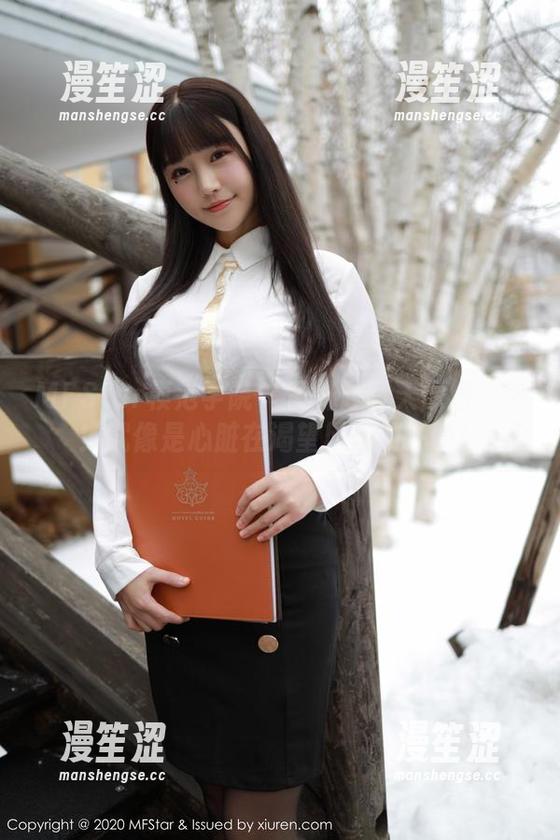 MFStar模范学院-董林越 MFStar模范学院 - 董林越夏天原图:热!就像是心脏在渴望风扇的呼唤!