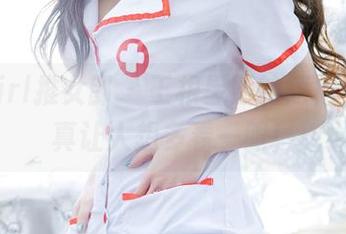 TuiGirl推女郎 – 王根星熙的短裙美图，真让人想多看一眼！