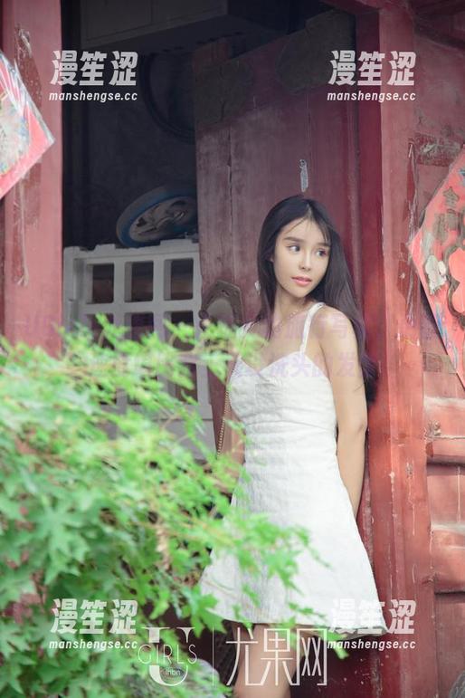 UGirls尤果网 - 王瑞儿的旅行写真，更新速度堪比我三天没洗头的发型