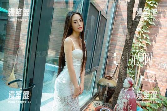 UGirls尤果网 - 王谨轩的JK图库，下载的时候小心心脏
