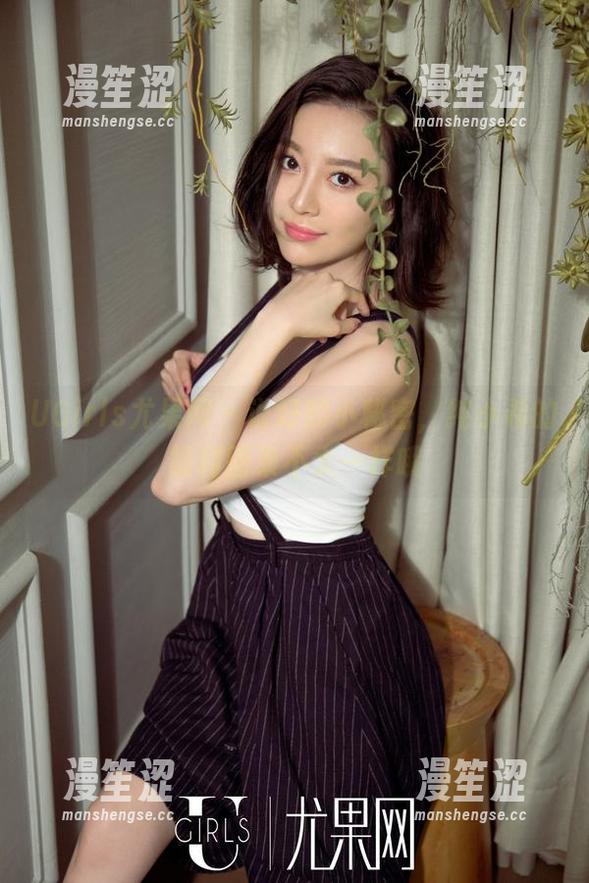 UGirls尤果网-纯小希 UGirls尤果网 - 说好的小秘密,纯小希的福利图集不太一样哦