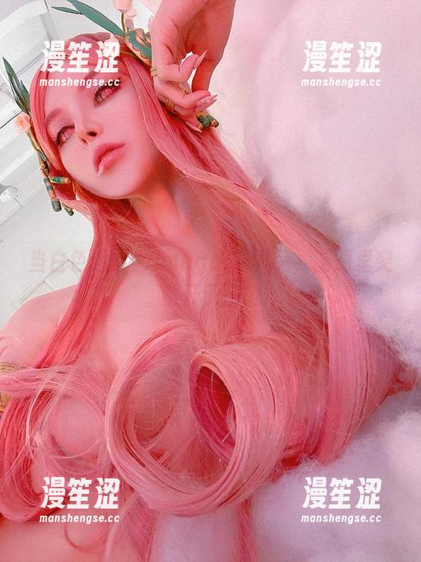 当白色遇上Vinnegal的作品，脑海里突然开了扇窗