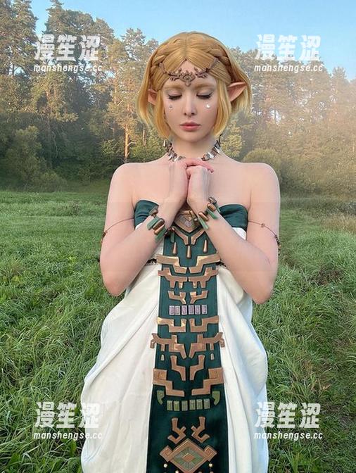 Vinnegal的作品总能让人停下脚步，这个弗里伦的下载我一定要搞定！