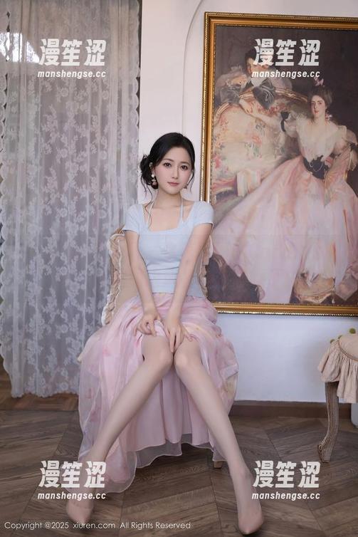 Xiuren秀人网 - 拿着原图的Carol周妍希，泰国的海风都开始撒娇了！