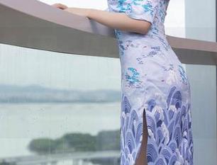 Xiuren秀人网 – 精选乔漫妮mina的美足，开通“脚之优雅”眼界，从今往后再也不敢随便穿拖鞋了。