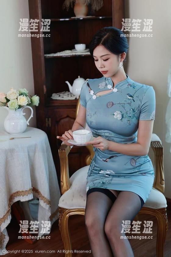 Xiuren秀人网-夏诗雯Sally Xiuren秀人网 - 温柔不是一种姿态,是夏诗雯Sally的无圣光写真里给你送的“暴击”!