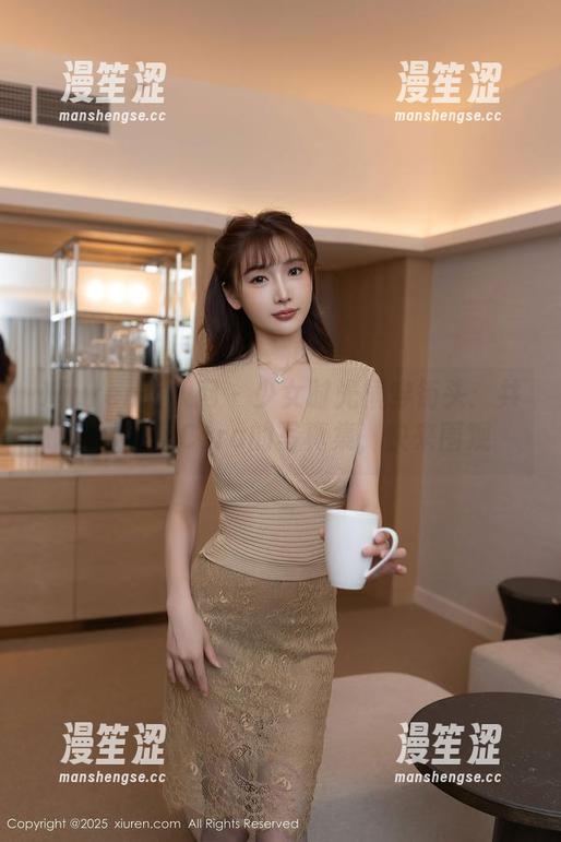 Xiuren秀人网 - 少女时光横穿街头：共享顾乔楠Cora的写真集，快来围观