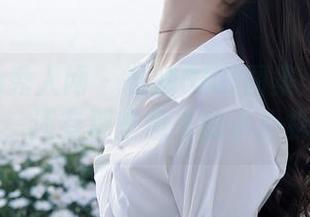 Xiuren秀人网 – 黄婧GIGI图集：短裤加持，还有那些意外的小心机！
