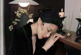 Xiuren秀人网 – 龙泽美曦的内衣作品，分享时光。而我，只想咕噜咕噜看下去。