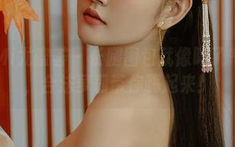 YouMi尤蜜荟 – 长腿图包就像喝了气泡水，合法萝莉带你嗨起来！
