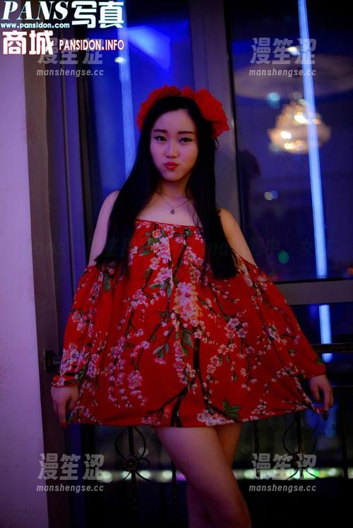 pans - 图鉴搜罗：在Tina的眼中，女友是个宝