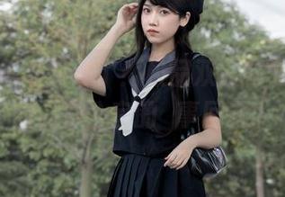 哦，不呆猫又来了！极品双人秘书写真套图，办公室的囧事回顾。