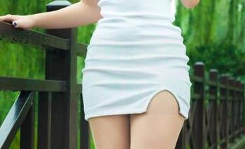 丽柜 – 地狱中走出的小天使：Vicky的私拍承包了我所有的期待