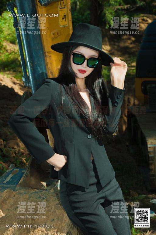 丽柜-伊园 丽柜 - 谣言!伊园和无圣光写真,丽柜典藏的每一张都在暗示什么?
