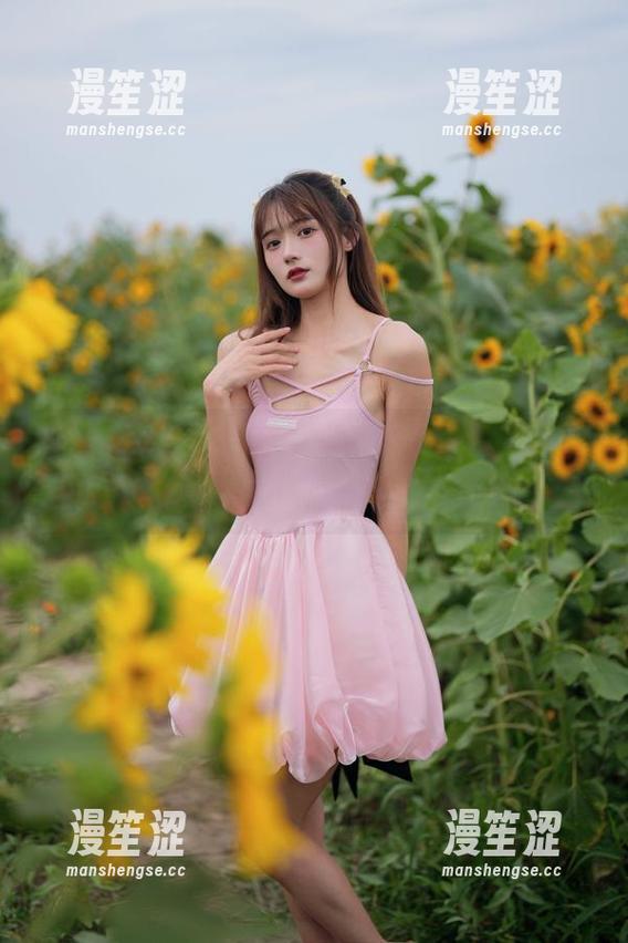 兔子Zzz不吃胡萝卜 哦,兔子Zzz不吃胡萝卜的学妹出新美图合集啦,这就让我想起某个夏天…