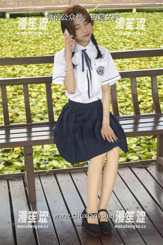 初夏女神-安妮 初夏女神 - 安妮护士在线发图集——这里有她的可爱“开工模式”