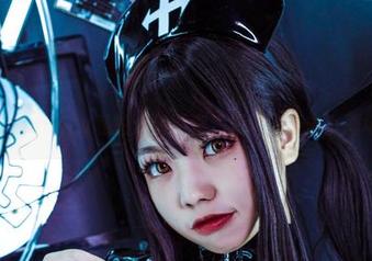 啊日日_Ganlory私拍：狼不查，红帽子反击小剧场上演！