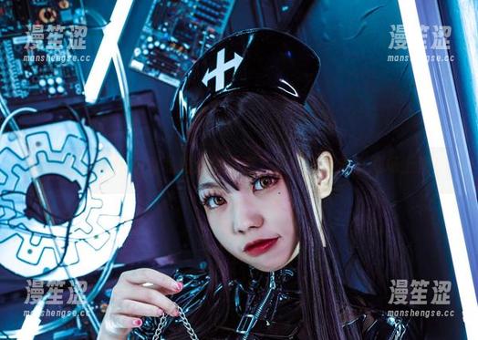 啊日日_Ganlory 啊日日_Ganlory私拍:狼不查,红帽子反击小剧场上演!