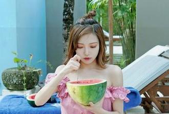 嗲囡囡 – SiByl李思宁浴缸大作战，原图喊你来看，合集还在继续更新中哦！