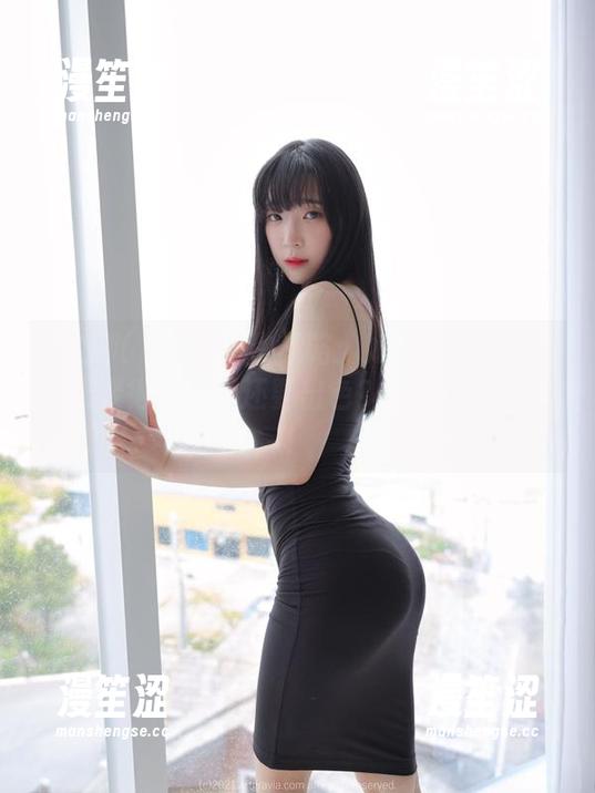 姜仁卿(강인경)迷你战略：如何在图册里让自己变得比插画还要出色？小个子大姿态！