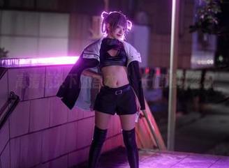 高清镜头下的宫本桜，长腿难以忽视