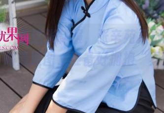 尤果网 – 看这张制服，张辛苑又把我给俘获了。高清原图，准备好拥抱“异次元”～