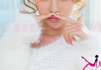 尤果网 – 私房里的水手服，心儿的图集，快乐的随意漂流！