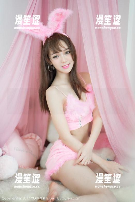 尤蜜荟-Emily顾奈奈酱 尤蜜荟 - 这里是Emily顾奈奈酱的无圣光写真,明明是在天堂却像掉了个链子?