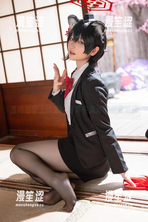 当屿鱼穿上泳装，写真中流淌的都是波澜