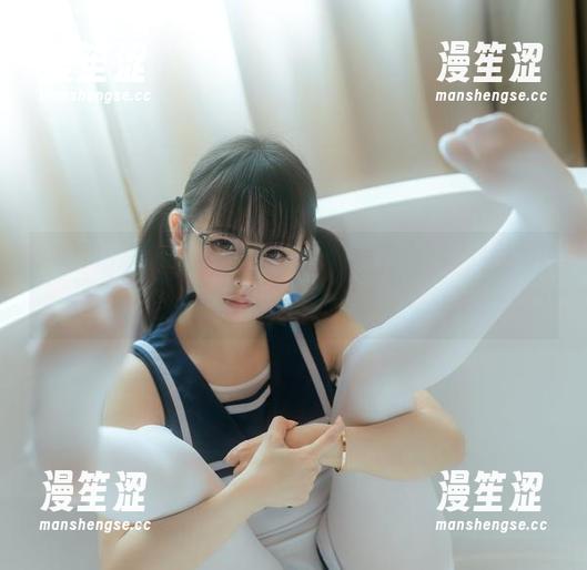 幼水铃衣 美图配幼水铃衣,无圣光也能油亮得让你想买灯管!