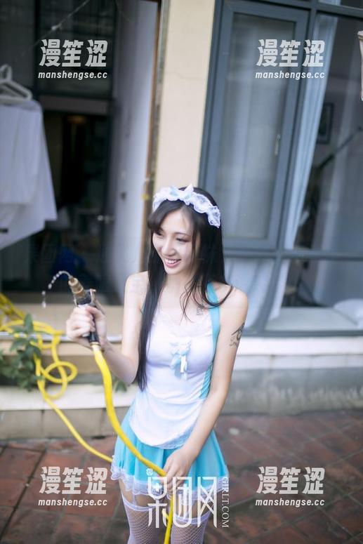 果团网-通灵儿 果团网 - 通灵儿那双网袜,果然是网盘里的养眼之宝,别提有多诱惑了。