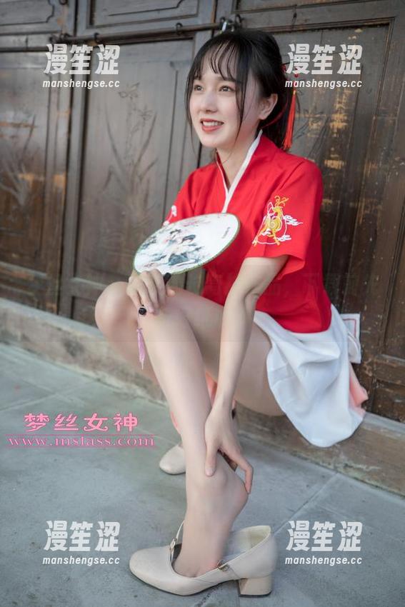 梦丝女神 - 璇璇的长筒袜作品，下载前先备好纸巾？