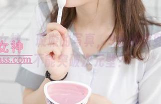 梦丝女神 – 璇璇的写真，9分颜值到底能不能突破次元壁？