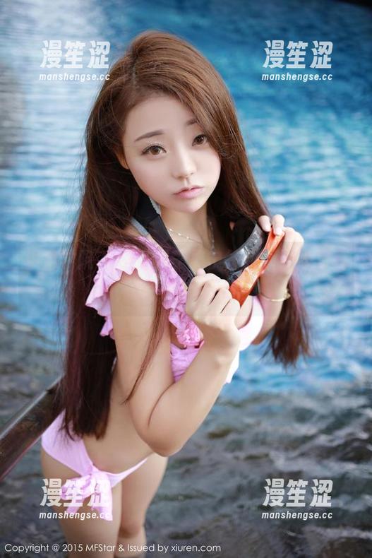 模范学院 - SiByl李思宁签收新婚纱写真，想一起入镜吗？
