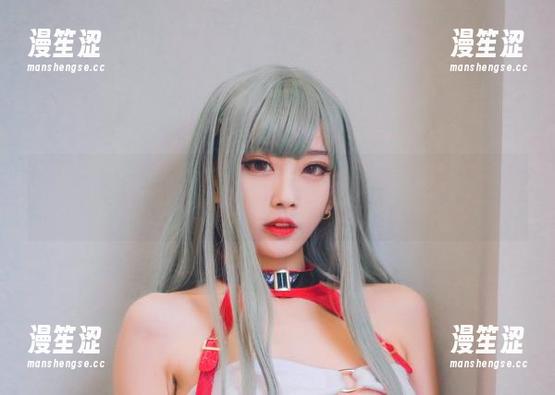 裸足不只是清颜真德秀的选择，原图和cos之间似乎还有更深的联结……