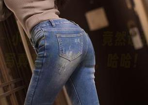 爱蜜社 – 小热巴的短裙，竟然让我对免费写真有了新期待，哈哈！