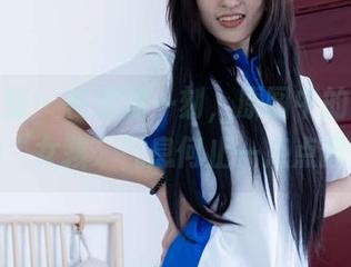 物恋传媒 – 在线那一刻，原图中的想想和她的“女孩”气息何止一点点撩人？