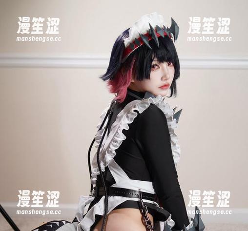 狐洛洛子 当狐洛洛子遇上兔女郎,无圣光也能撩到人