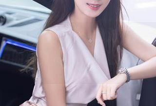 秀人网 – 一件白衬衫，绝对有意思，余贝拉bella的写真资源保证让人眼前一亮啊。