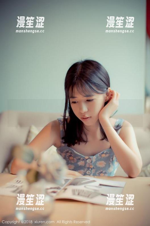 秀人网 - 图集观察：奶瓶子在蕾丝里打着转