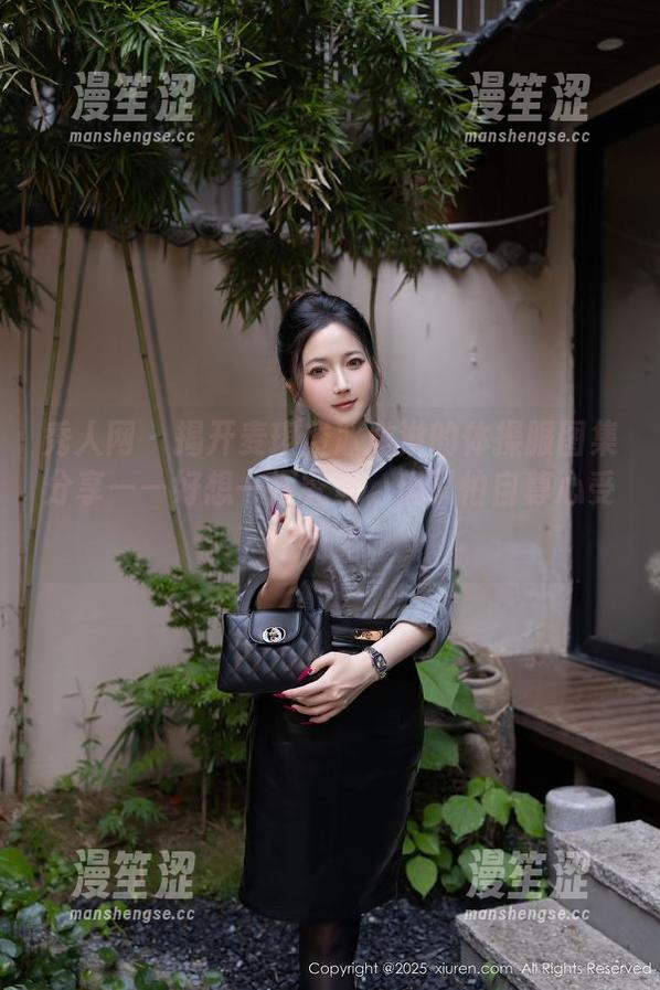 秀人网 - 揭开麦琪绫冰激淋的体操服图集分享——好想一探究竟，但又怕自尊心受伤。